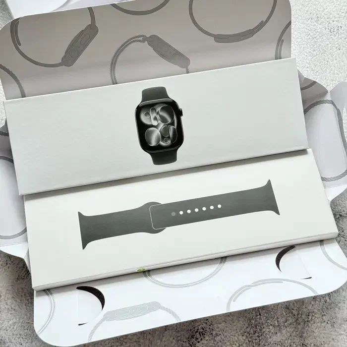 'Aplle watch 49mm' rasmi