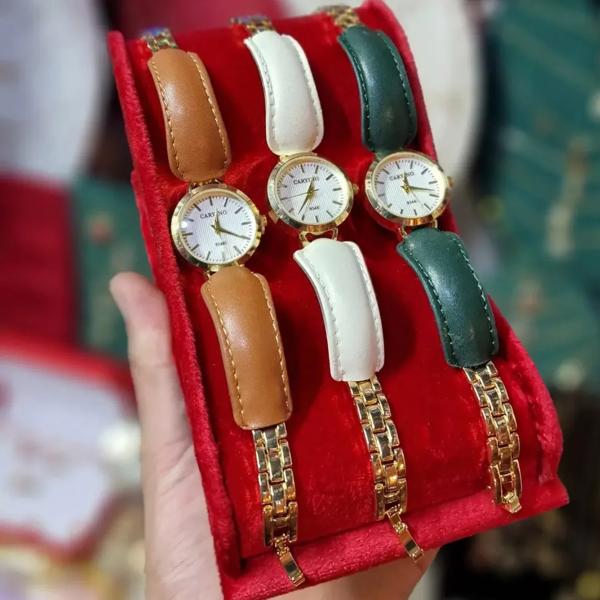 'Ayollar uchun soat' rasmi