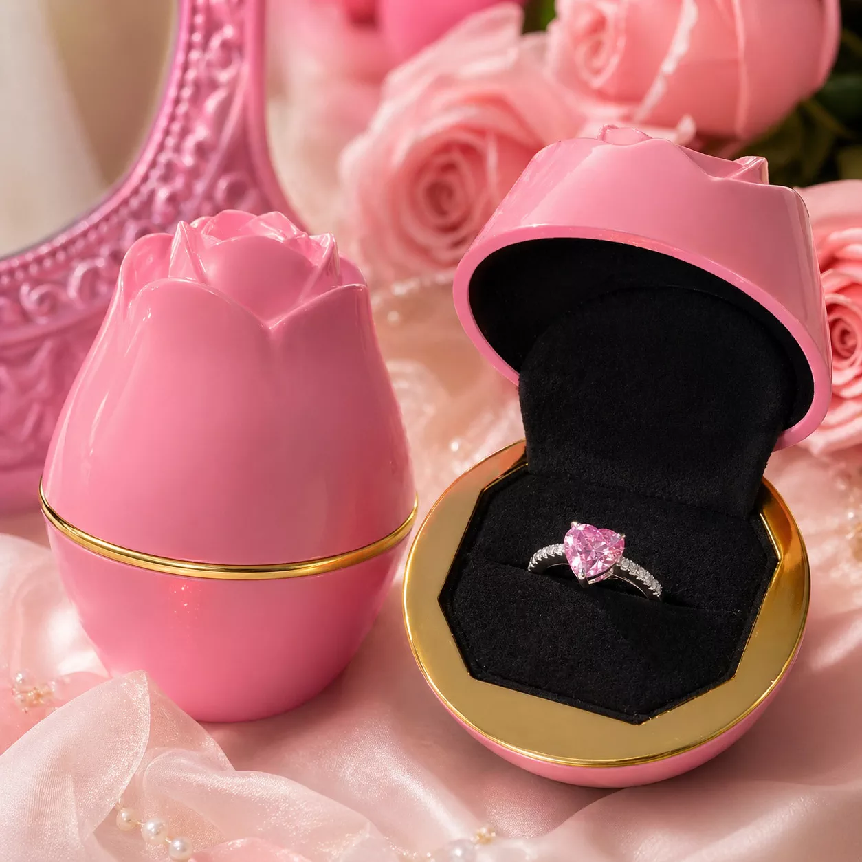 'Gul shaklidagi uzuk qutisi bilan pushti pandora uzugi' rasmi