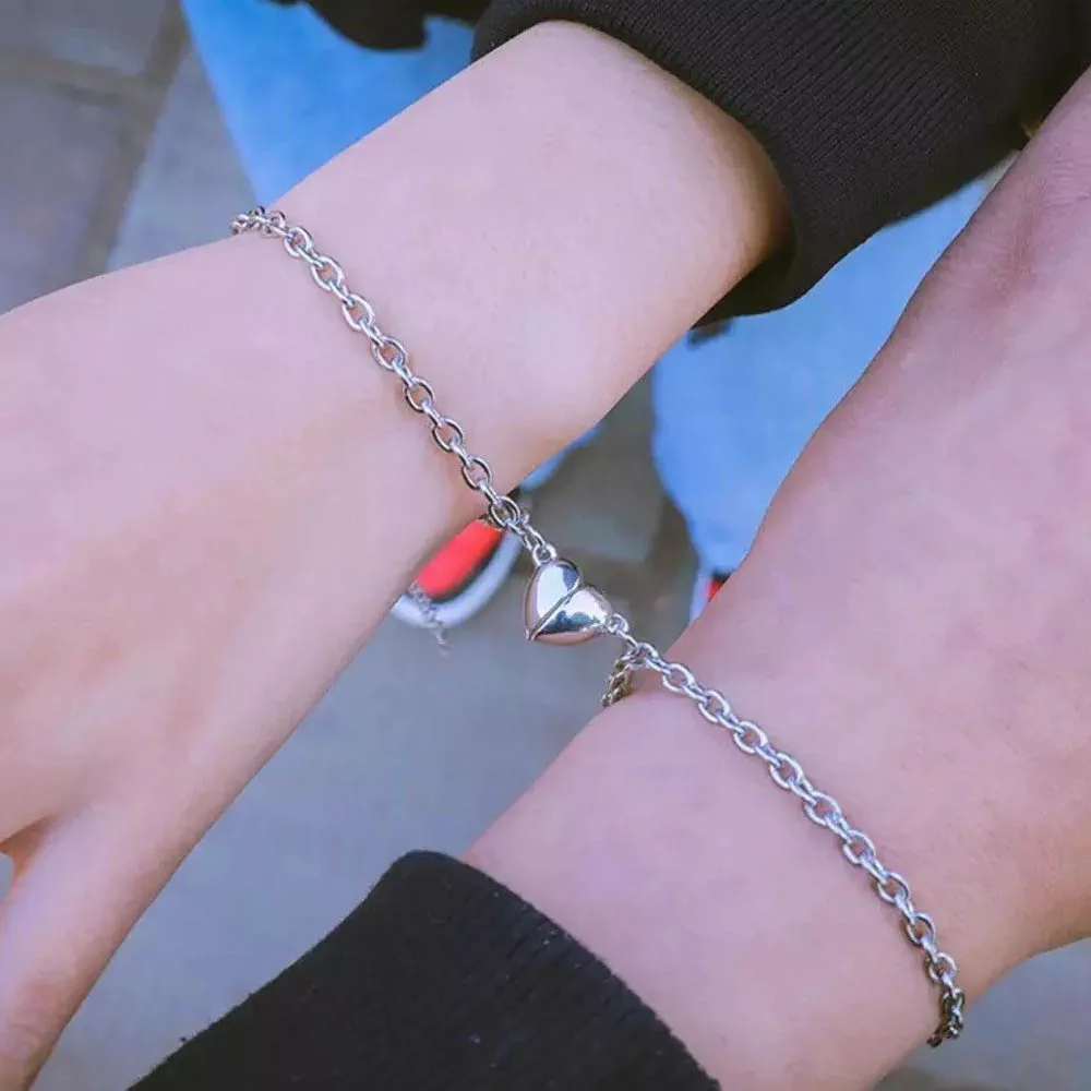 'Magnit Yurakchalar Braclet – Qalblar Bog'lovchisi' rasmi