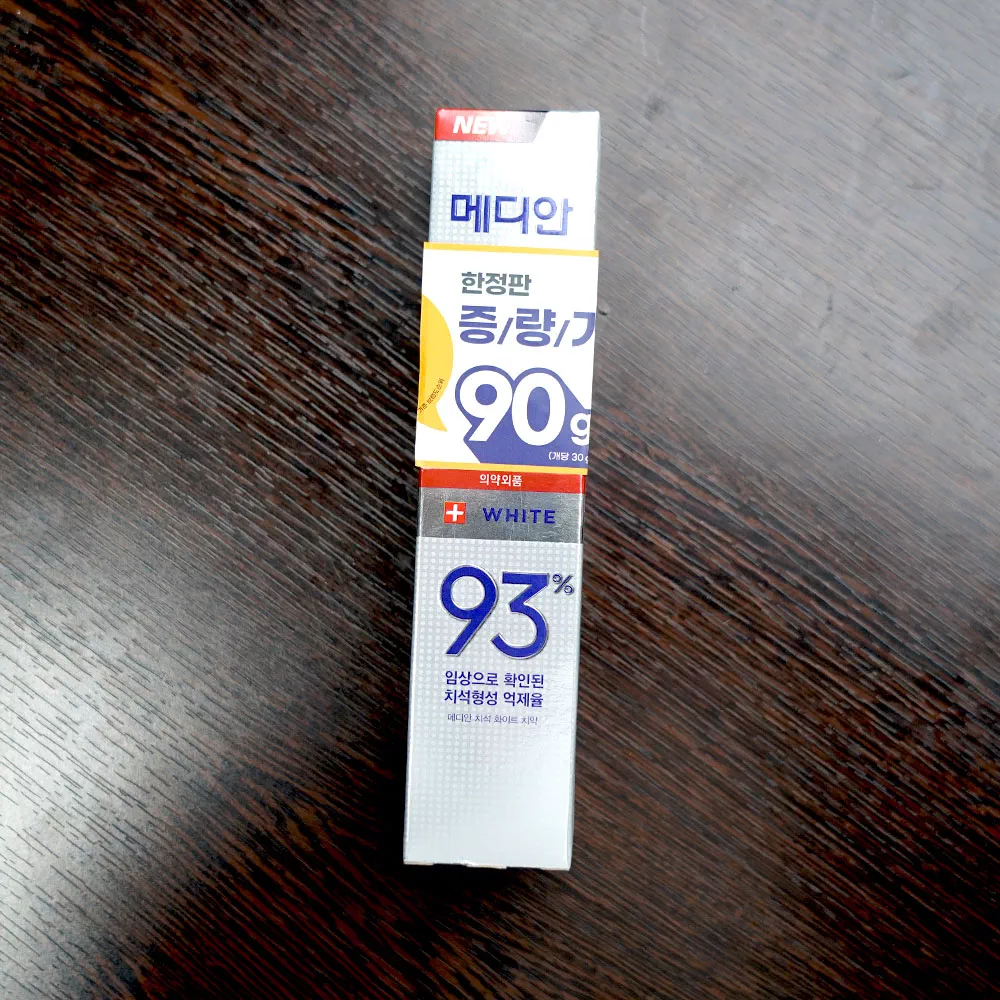 'Median Dental White 93% tish pastasi' rasmi