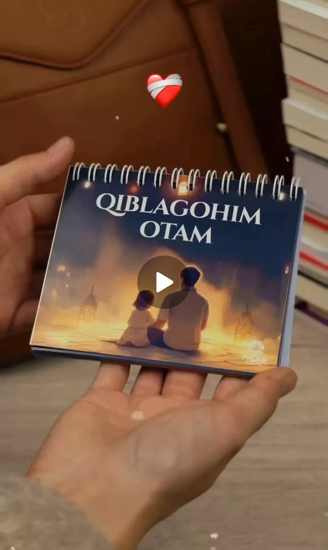 'Qiblagohim otam: 50 tilakda jamlangan izhorlar' rasmi