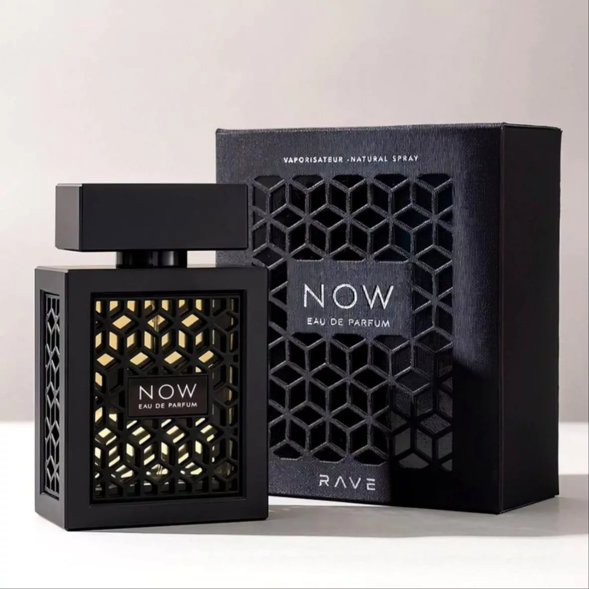 'RAVE NOW – Eau De Parfum' rasmi